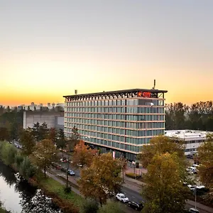 Corendon New-west, A Tribute Portfolio Άμστερνταμ